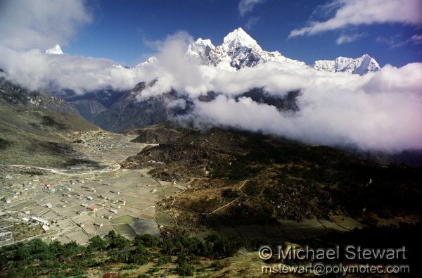 Khunde and Khumjung from Gunglha Danda